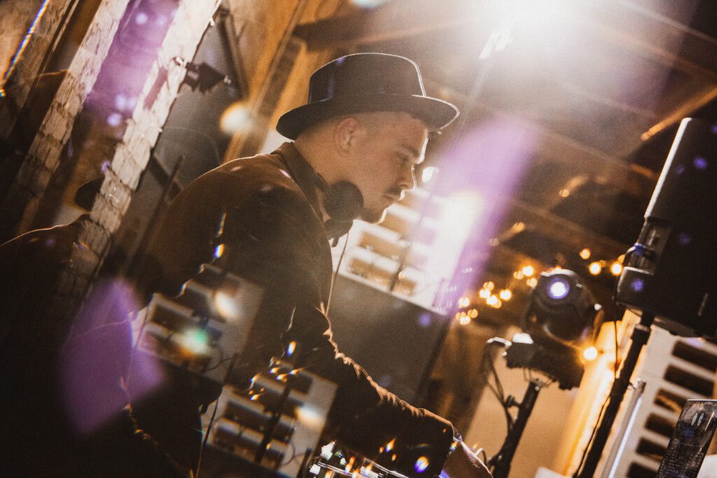 DJLuBo_073_2